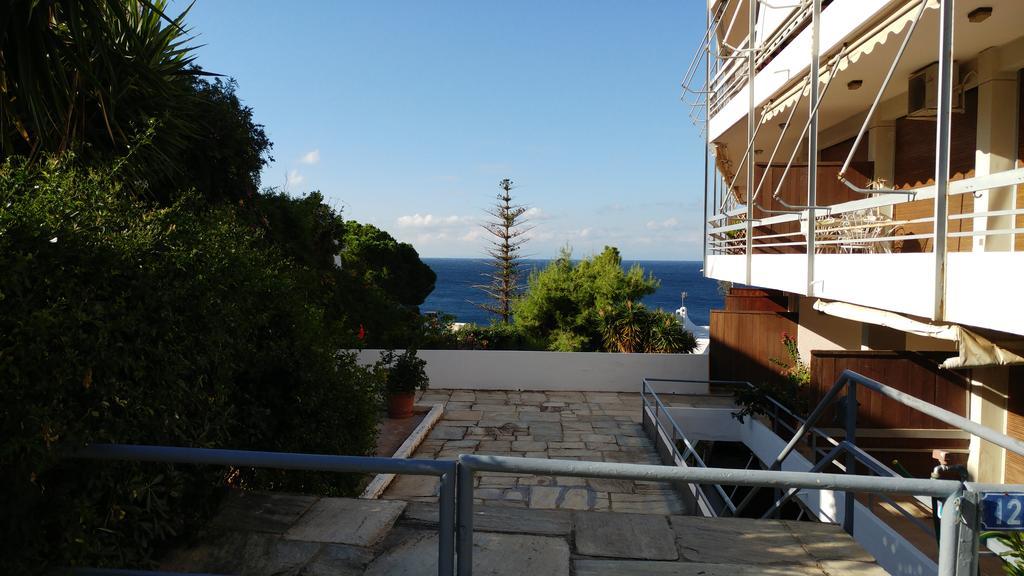 Saronida Summer Studio With Breathtaking View Lagonisi Exterior photo